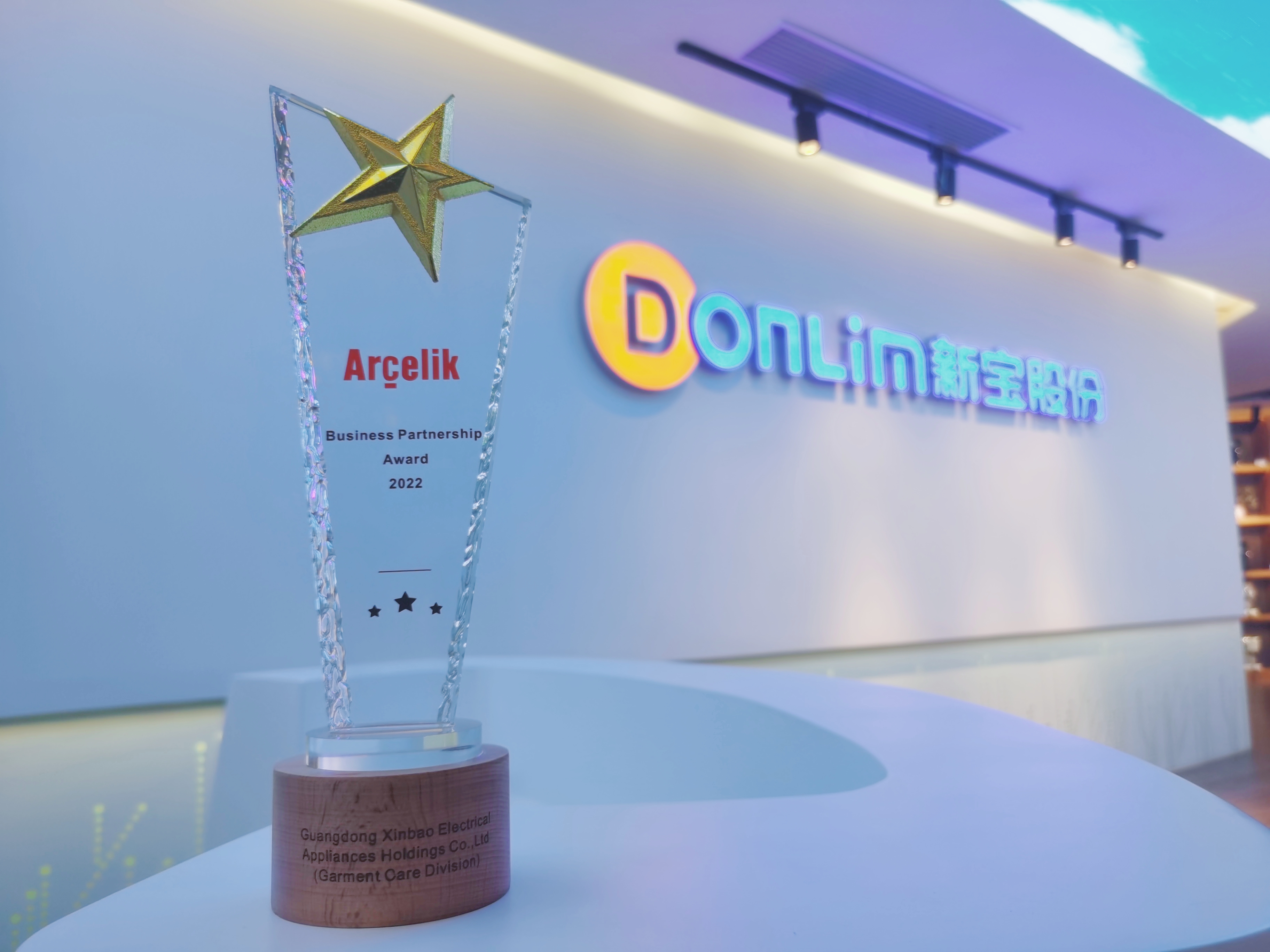 J9�����μ���(����)�ٷ���վ-������Ϸ��һƷ��