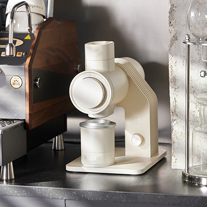 J9�����μ���(����)�ٷ���վ-������Ϸ��һƷ��